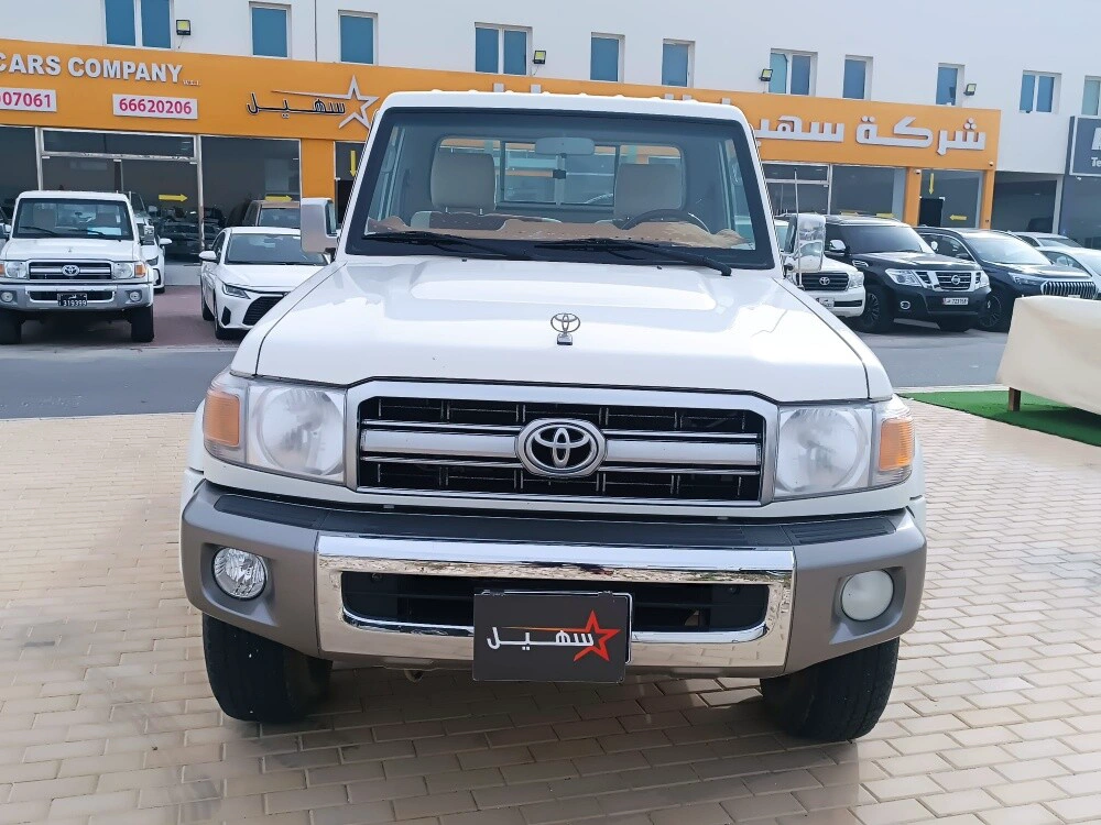Toyota LX 2022