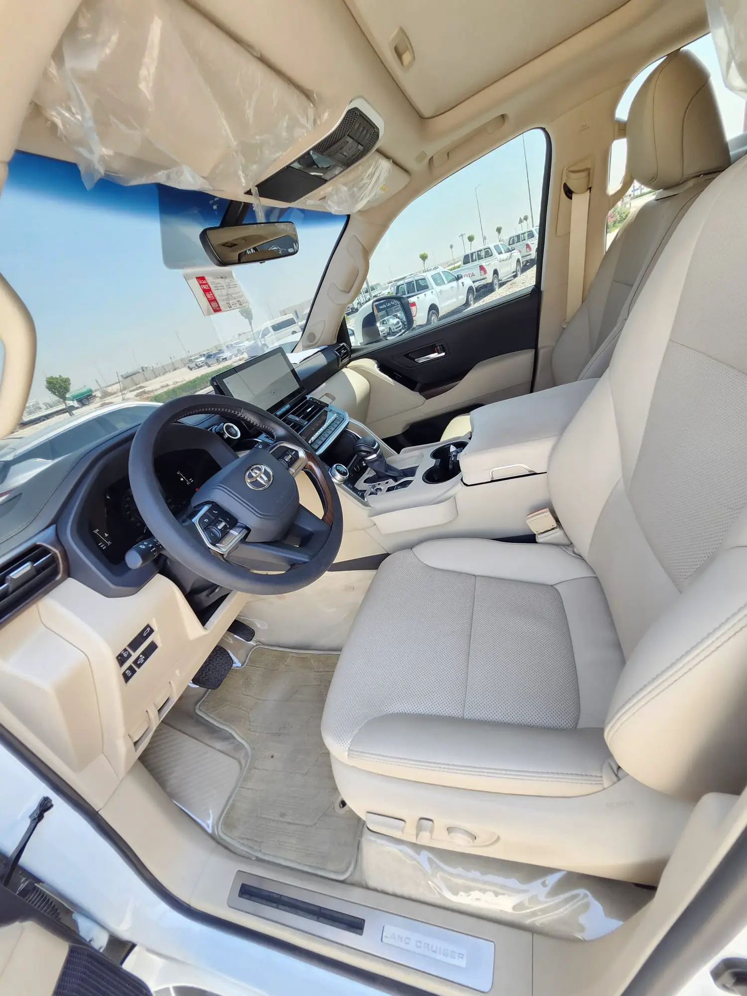 Toyota Land Cruiser GXR 2025
