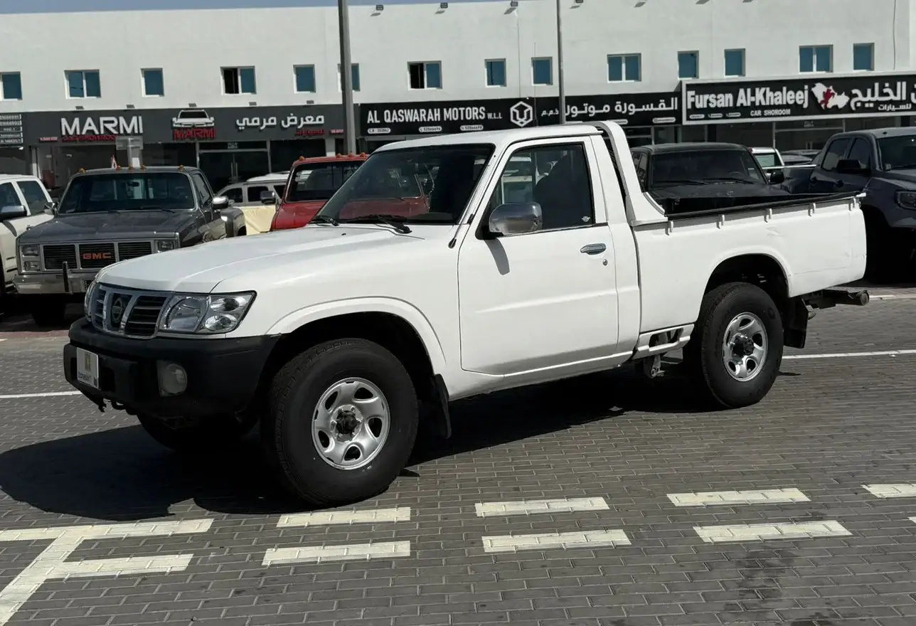 Nissan Cargo Truck 2006