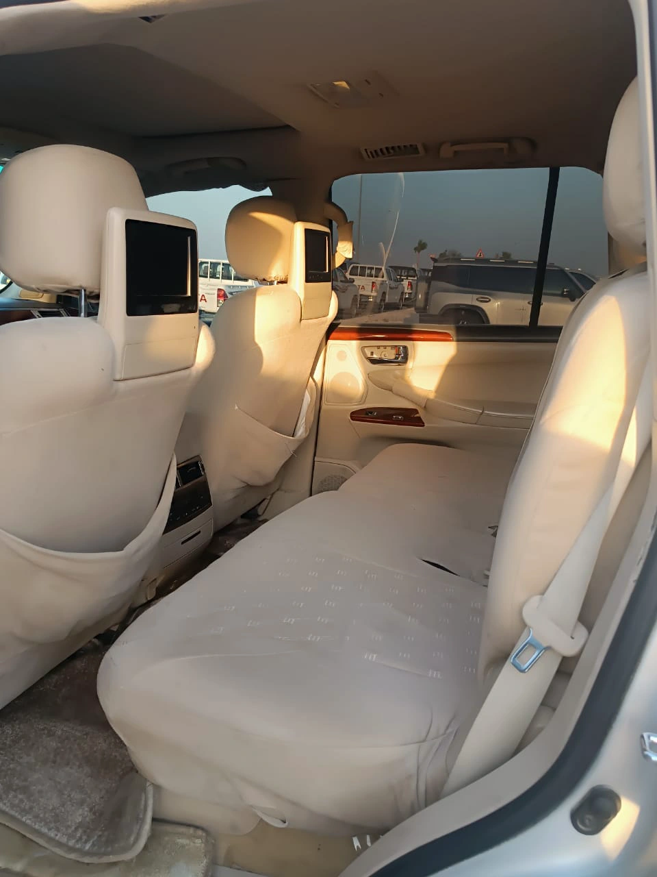 Lexus LX 570 2013 — photo 7 for sale in Qatar