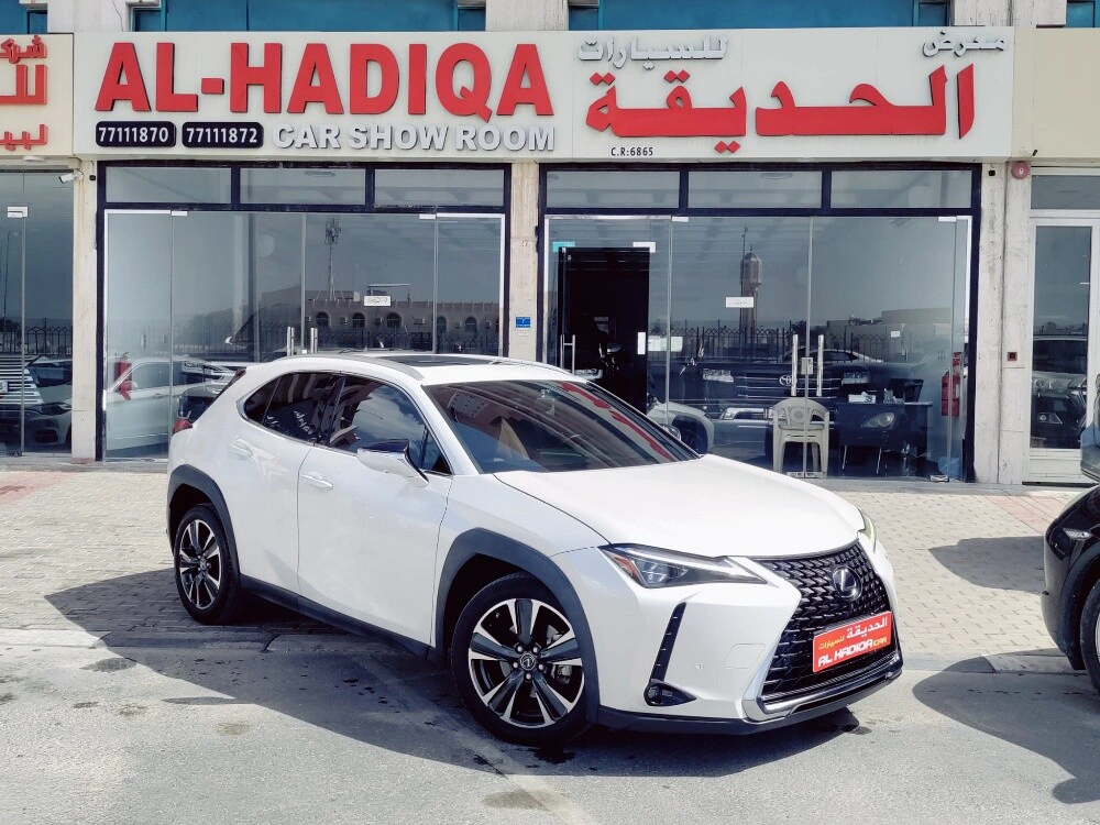 Lexus UX 2022