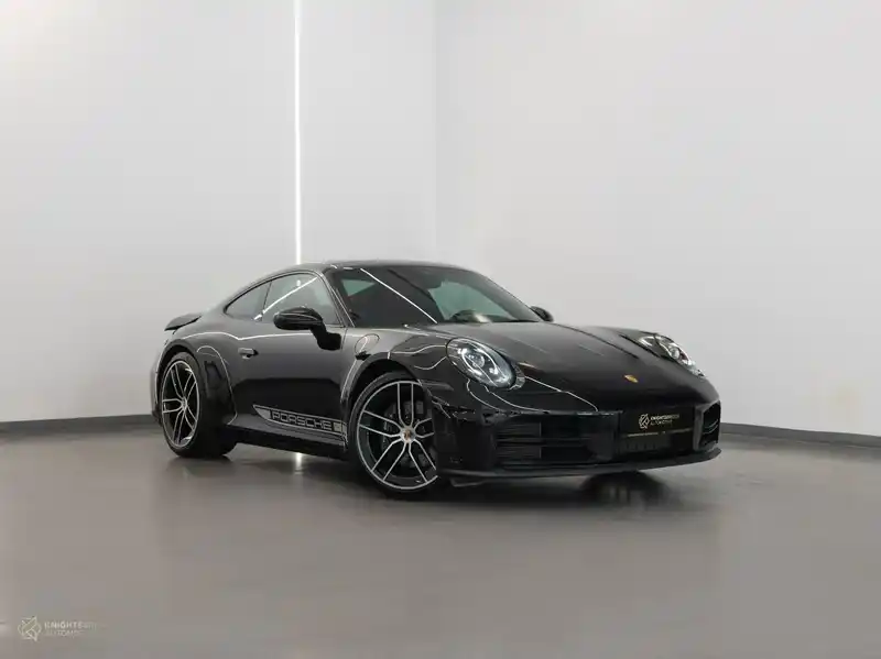 Porsche 911 CARRERA COUPE 2025