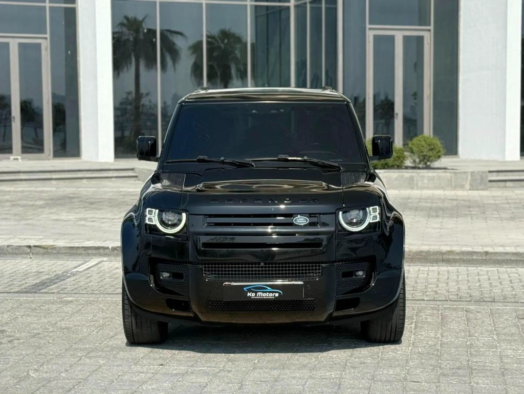 Landrover DEFENDER HSE 2023
