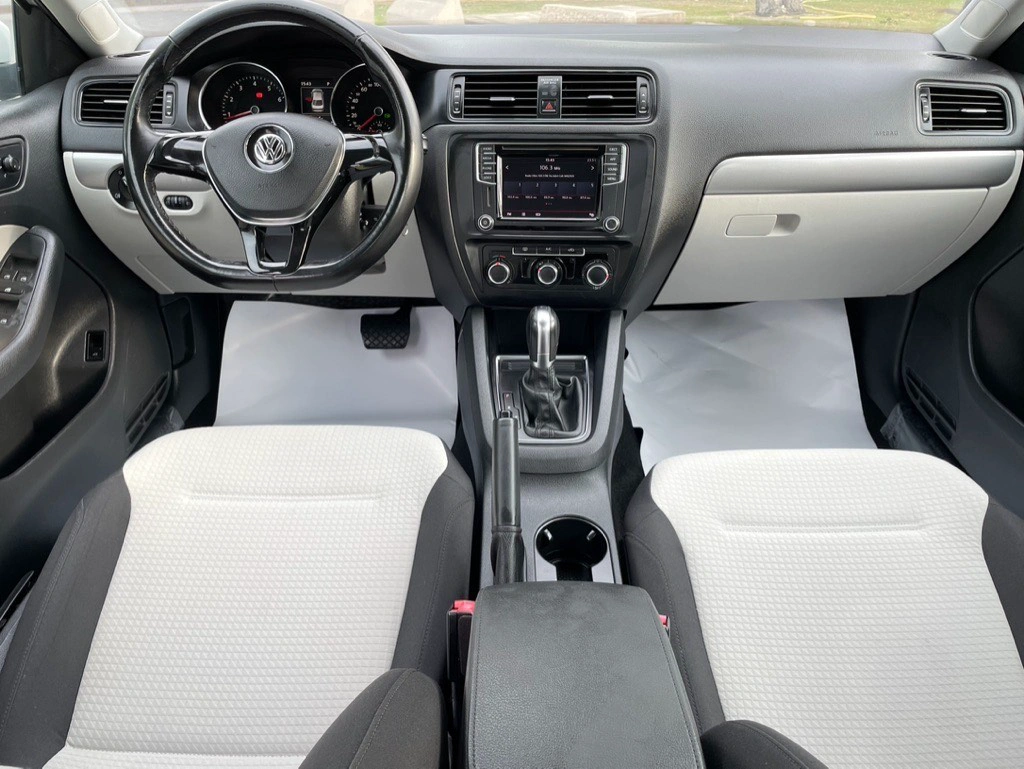 Volkswagen Jetta 2018