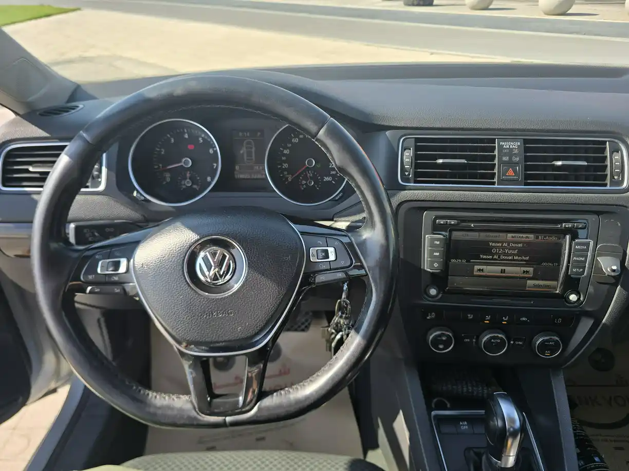 Volkswagen Jetta SE 2015