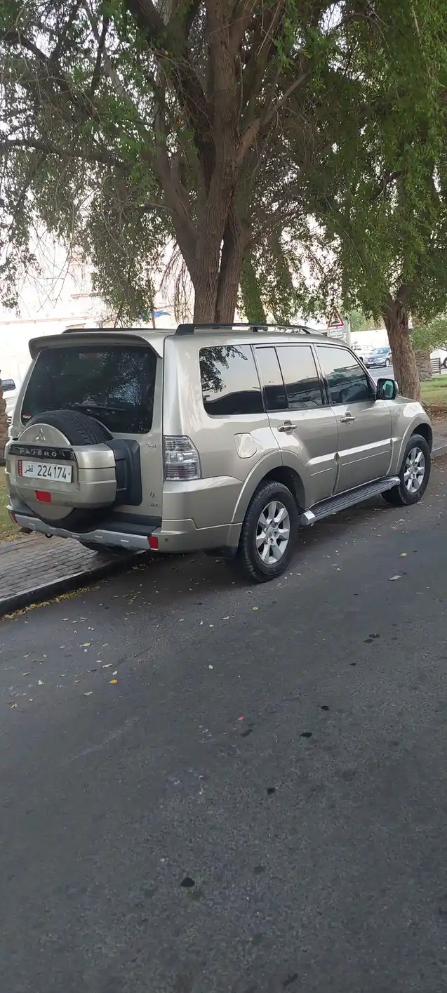 Mitsubishi Pajero Full option 3500 2012