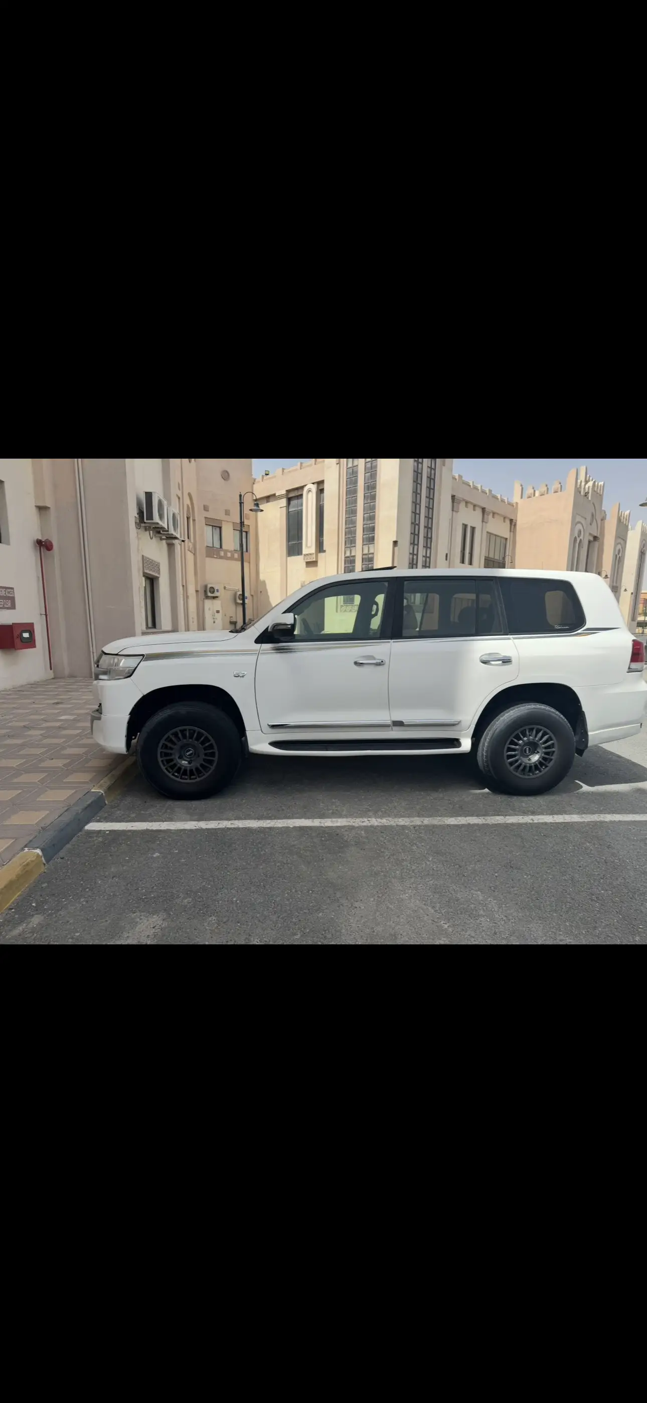 Toyota Land Cruiser VXR 2010