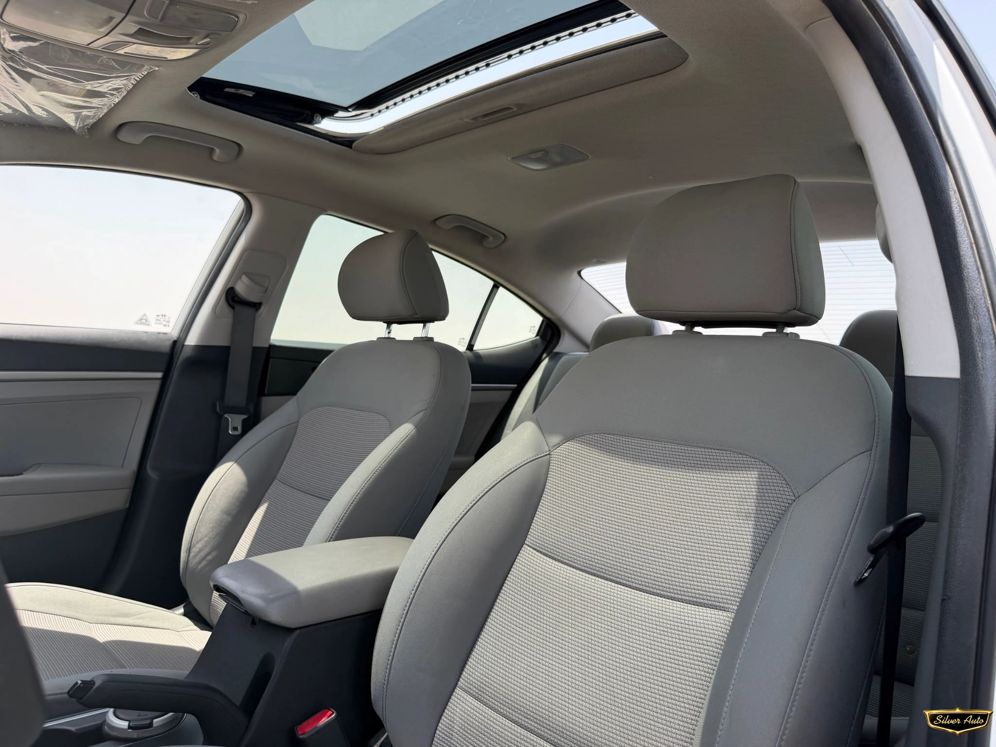 Hyundai Elantra 2017 — photo 3 for sale in Qatar