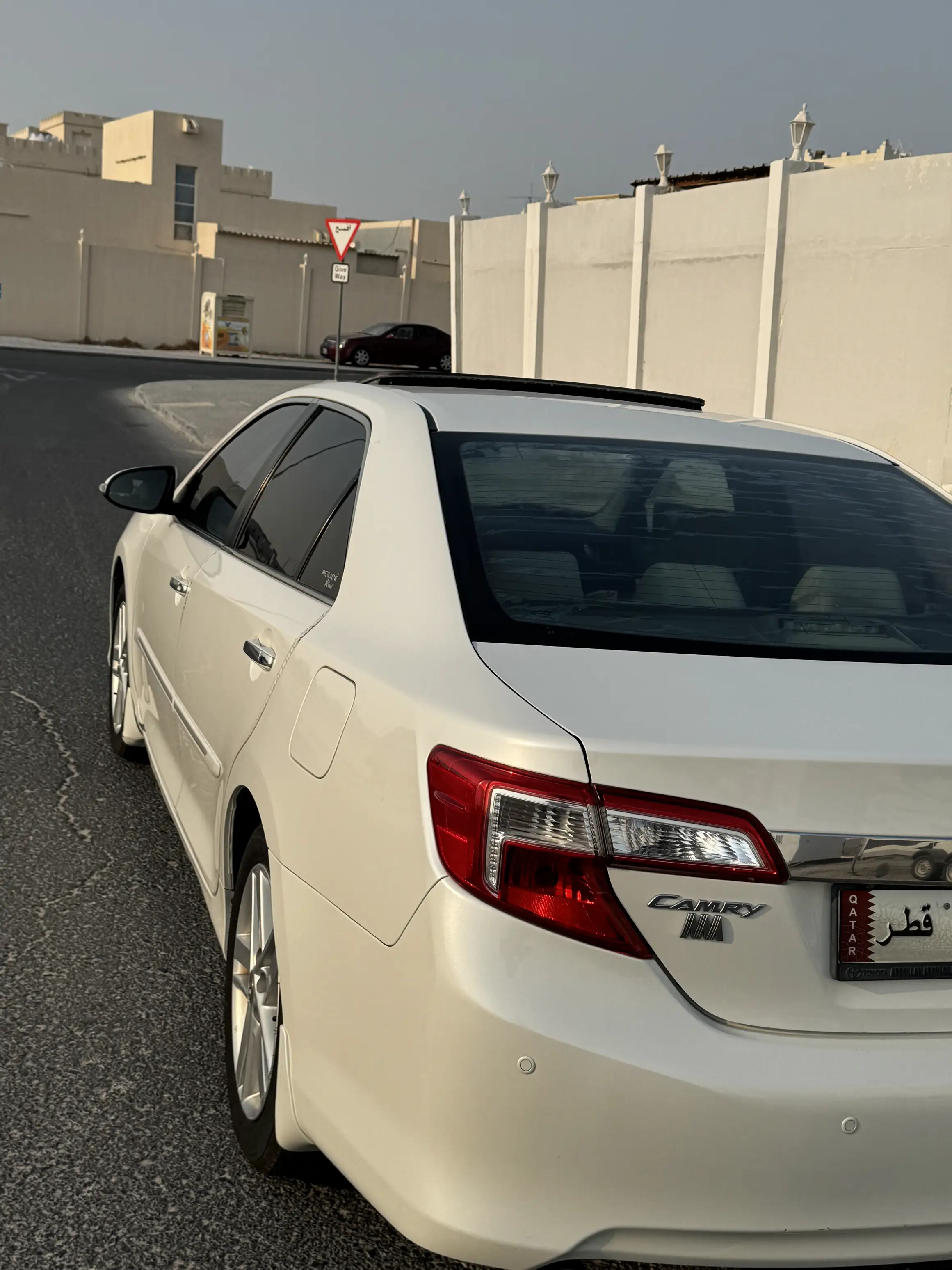 Toyota Camry GLX 2015