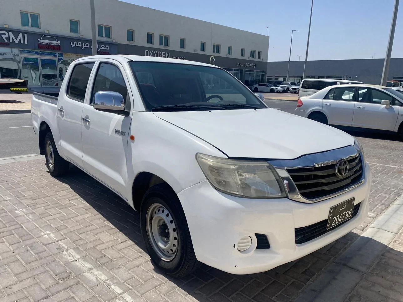Toyota Hilux 2013 — photo 2 for sale in Qatar