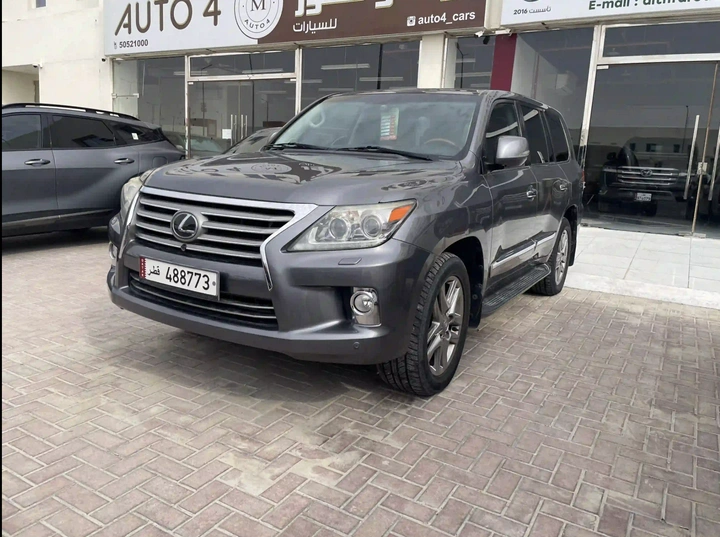 Lexus LX 570 2012