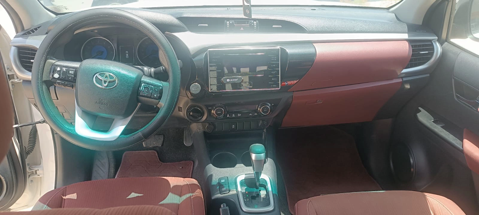 Toyota Hilux 2018 — photo 9 for sale in Qatar