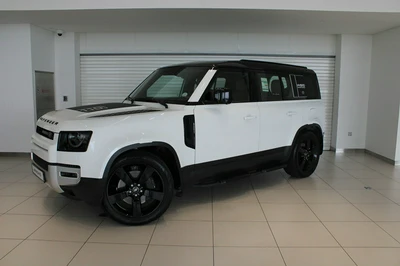 Land Rover Defender 110 2.0i4 HSE PHEV 404PS