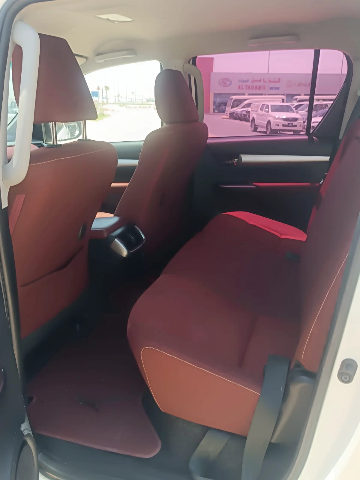 Toyota Hilux 2018 — photo 10 for sale in Qatar