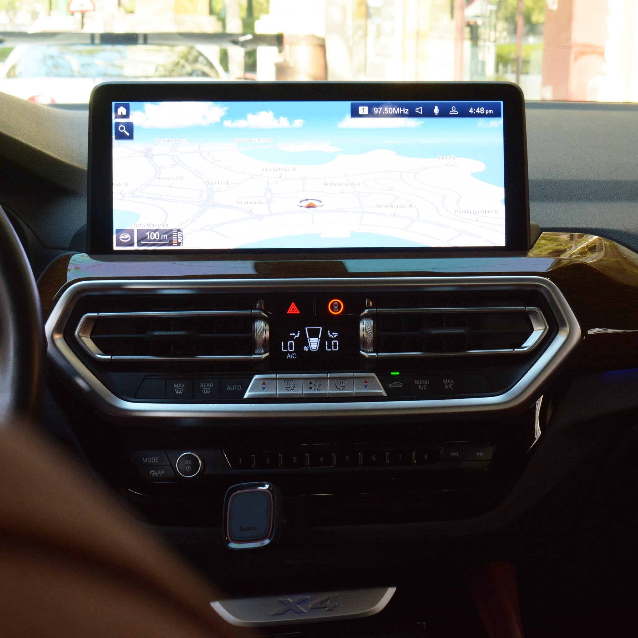 BMW X4 2022 — photo 8 for sale in Qatar
