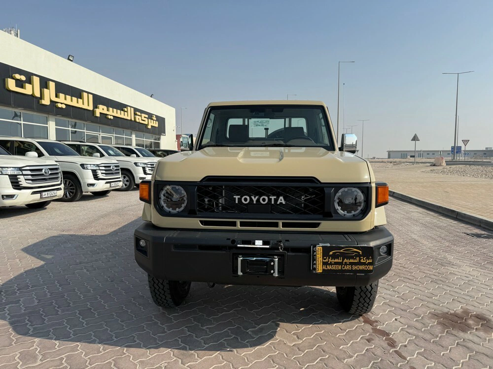 Toyota LX 2026