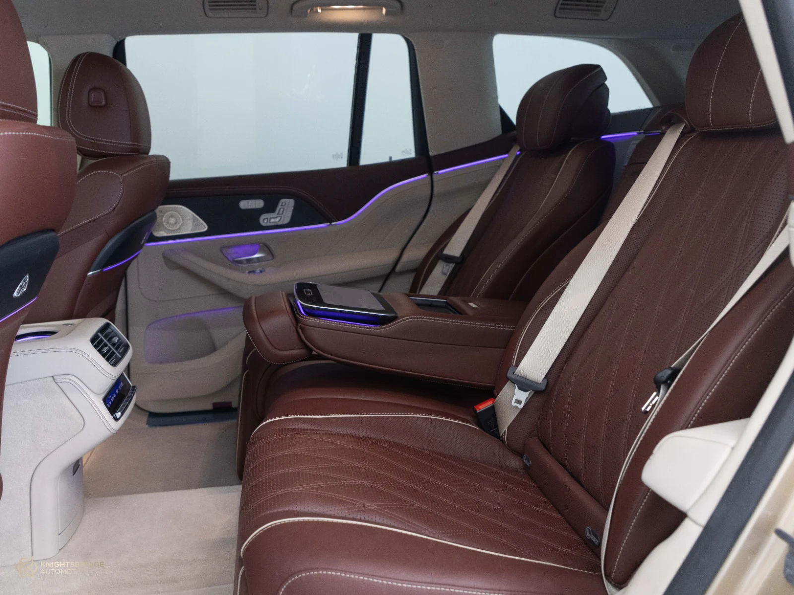 Mercedes GLS 600 2024 — photo 7 for sale in Qatar