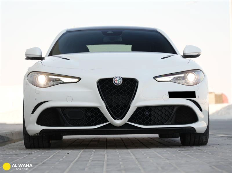 Alfa Romeo Giulia Quadrifoglio 2021