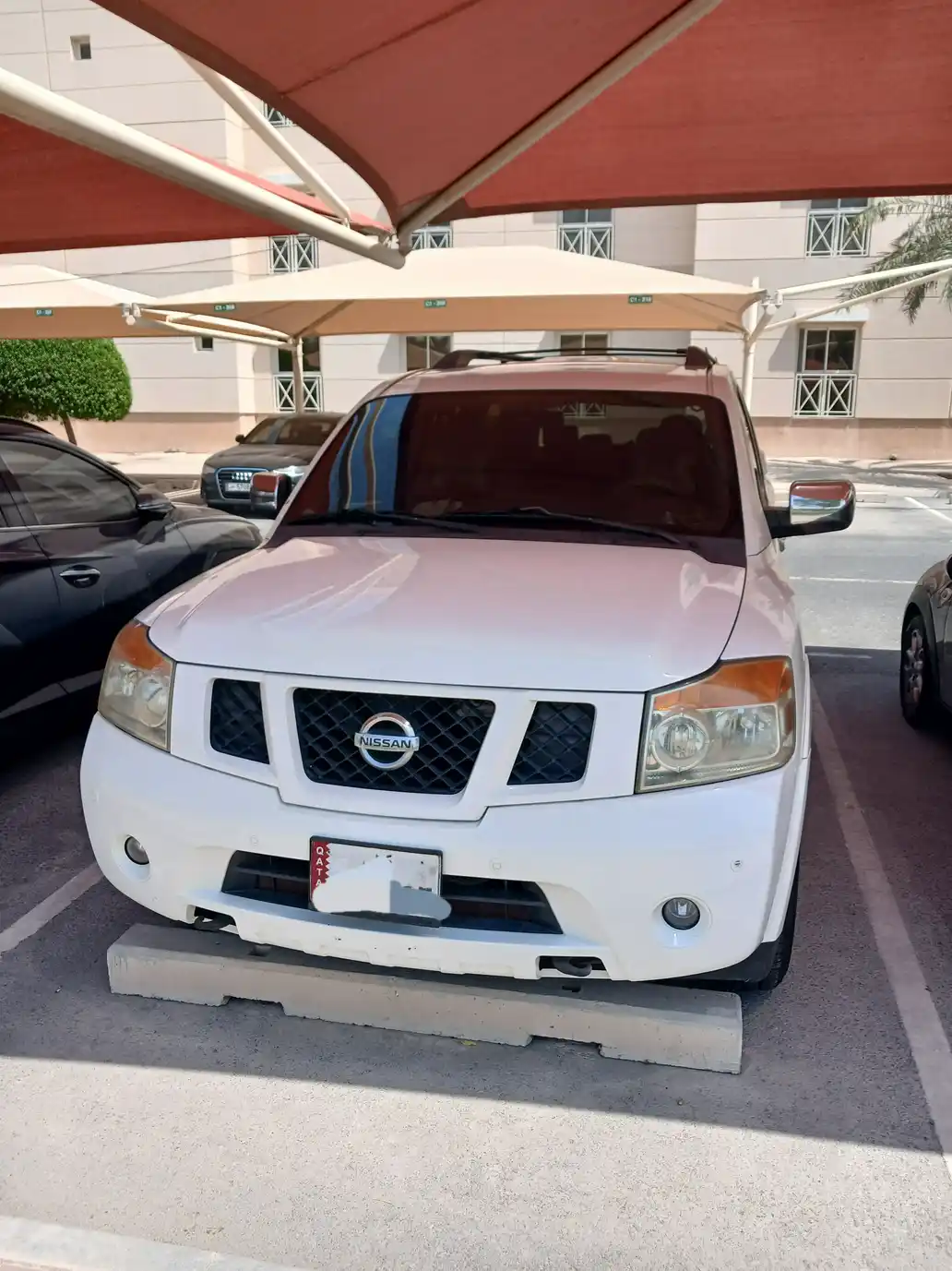 Nissan Armada Se 2012
