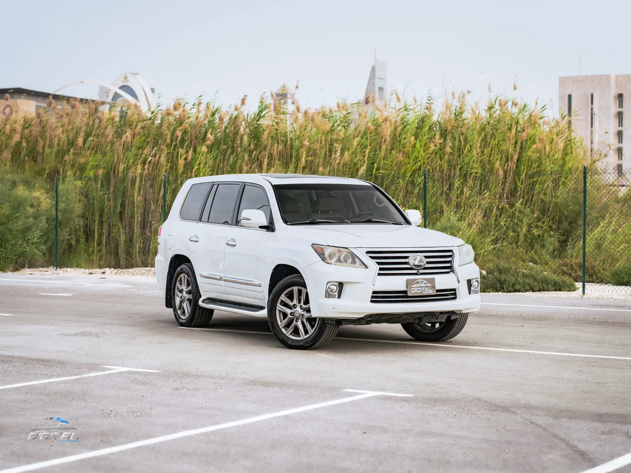 Lexus LX 570 2011