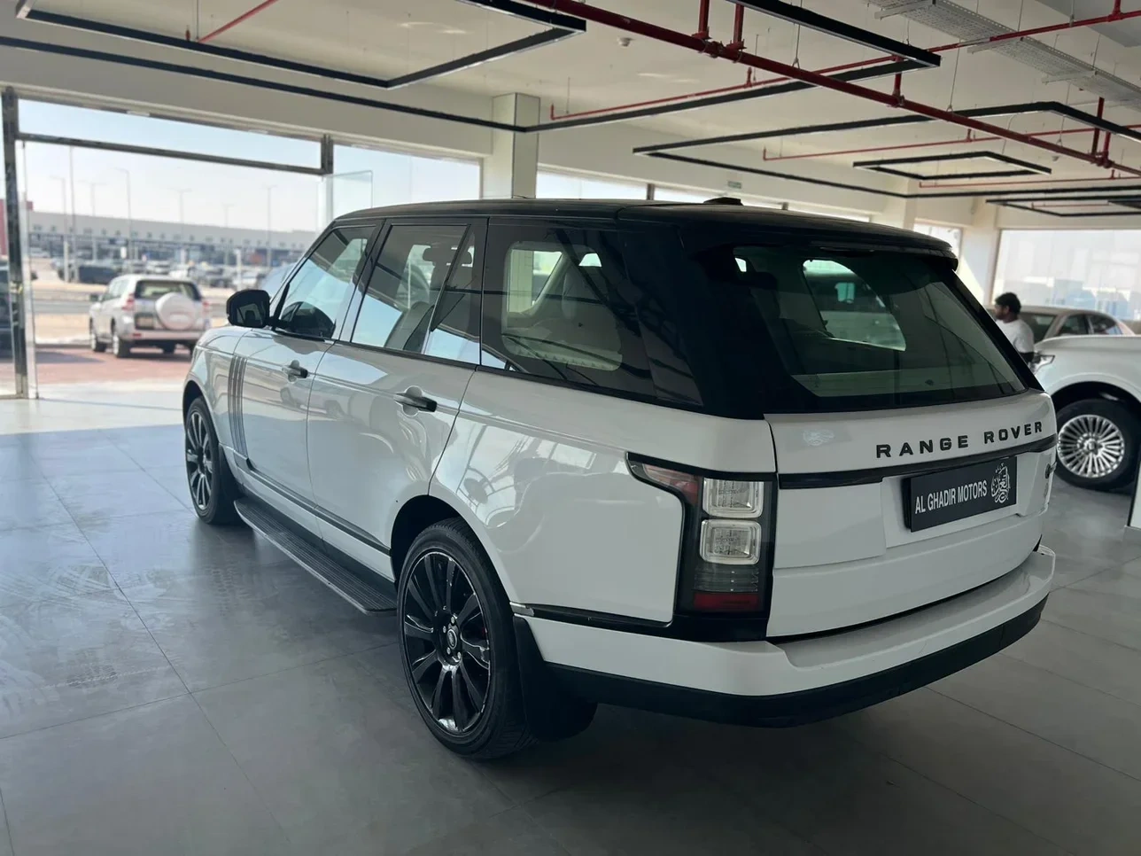 Landrover RANGE ROVER 2014 — photo 5 for sale in Qatar
