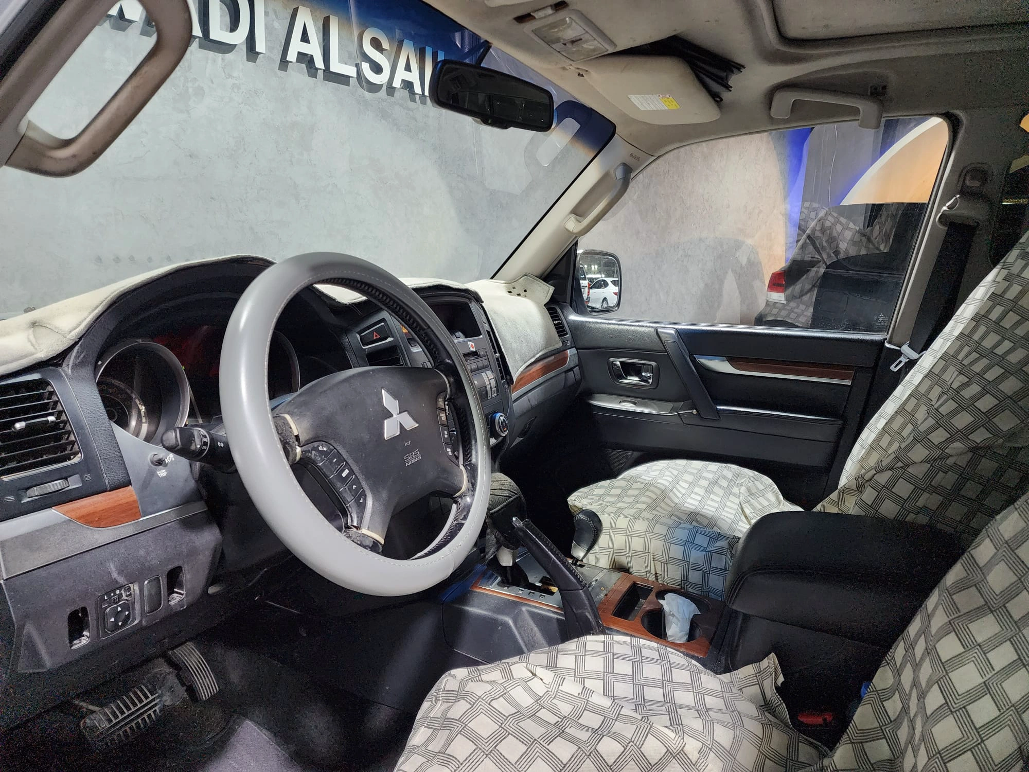 Mitsubishi Pajero 2008 — photo 4 for sale in Qatar