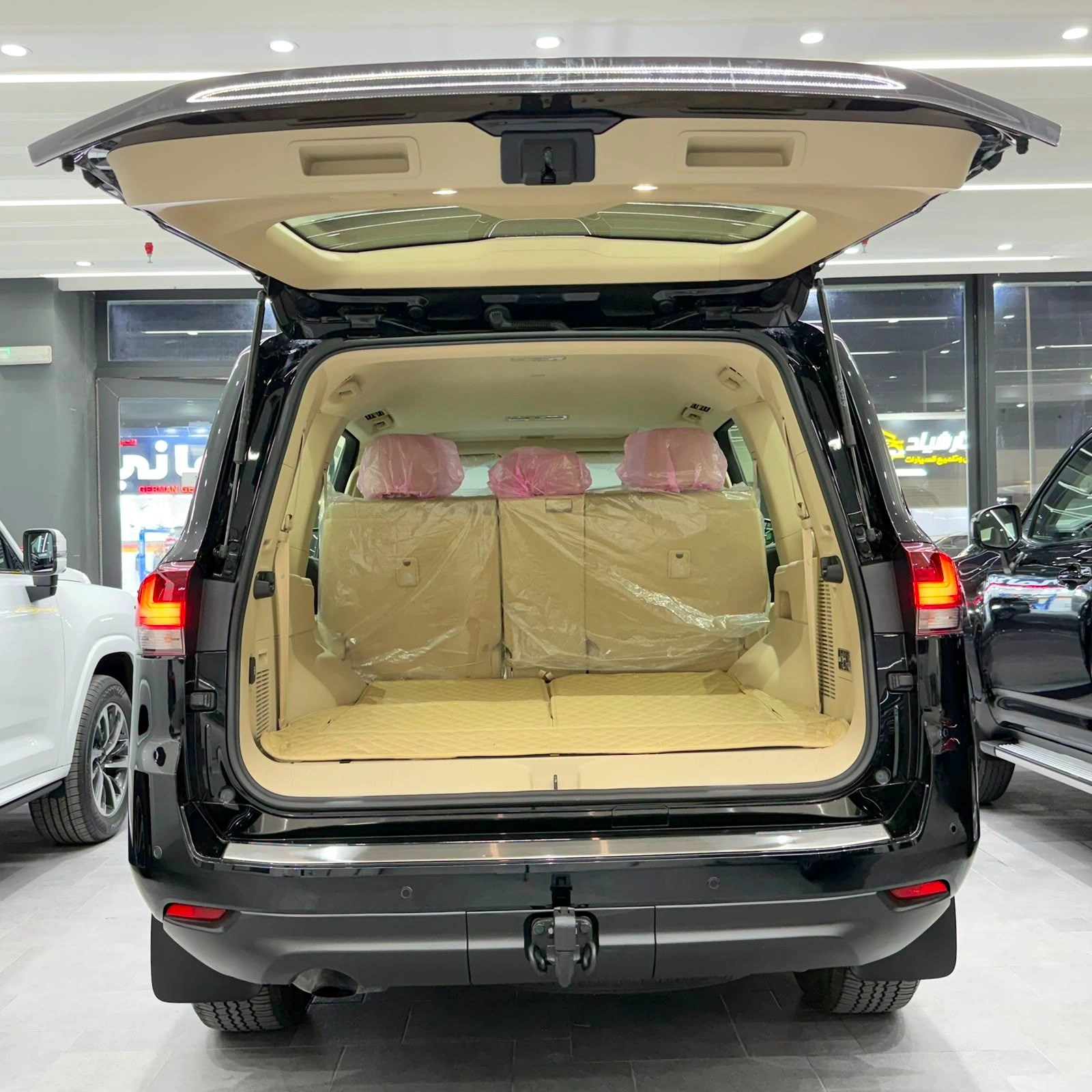 Toyota Land Cruiser GXR 2025 — photo 9 for sale in Qatar