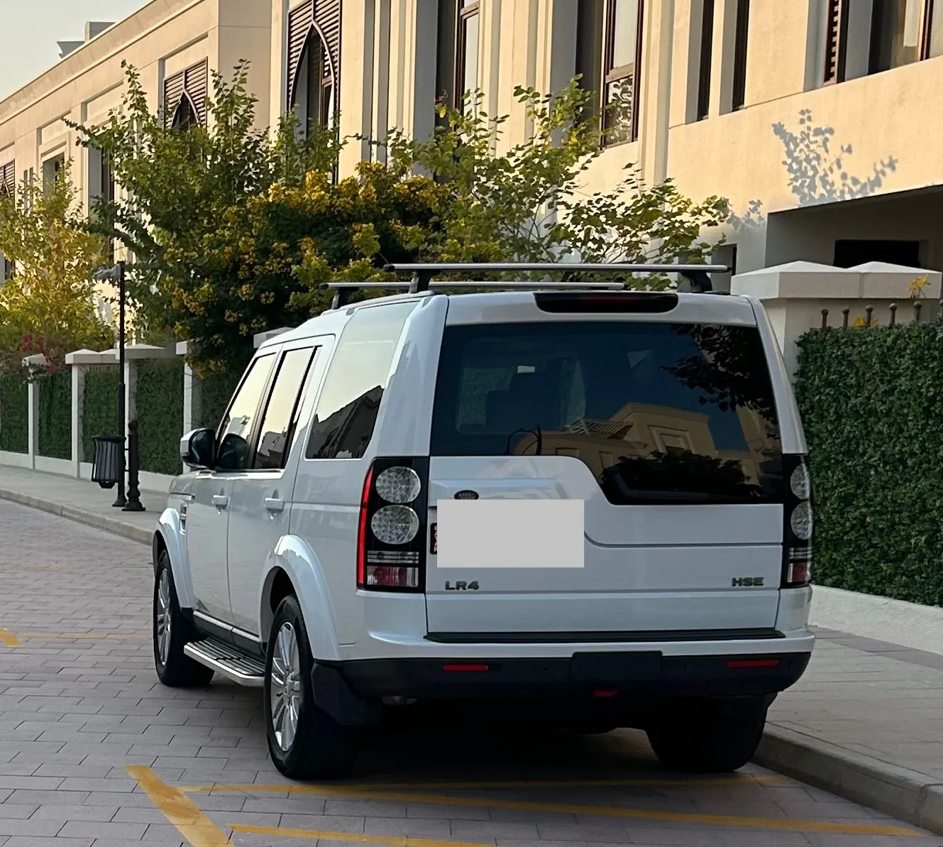 Landrover Discovery 3.0l v6 hse 2015