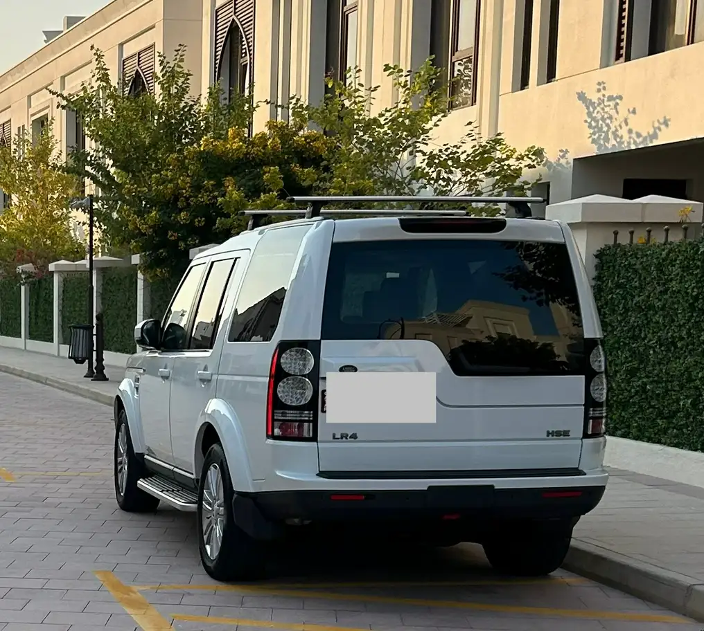 Landrover Discovery 3.0l v6 hse 2015