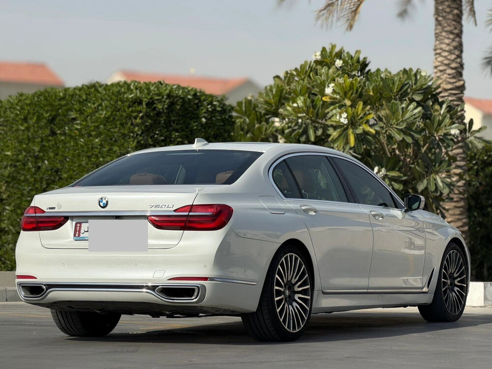 BMW 750Li 2016
