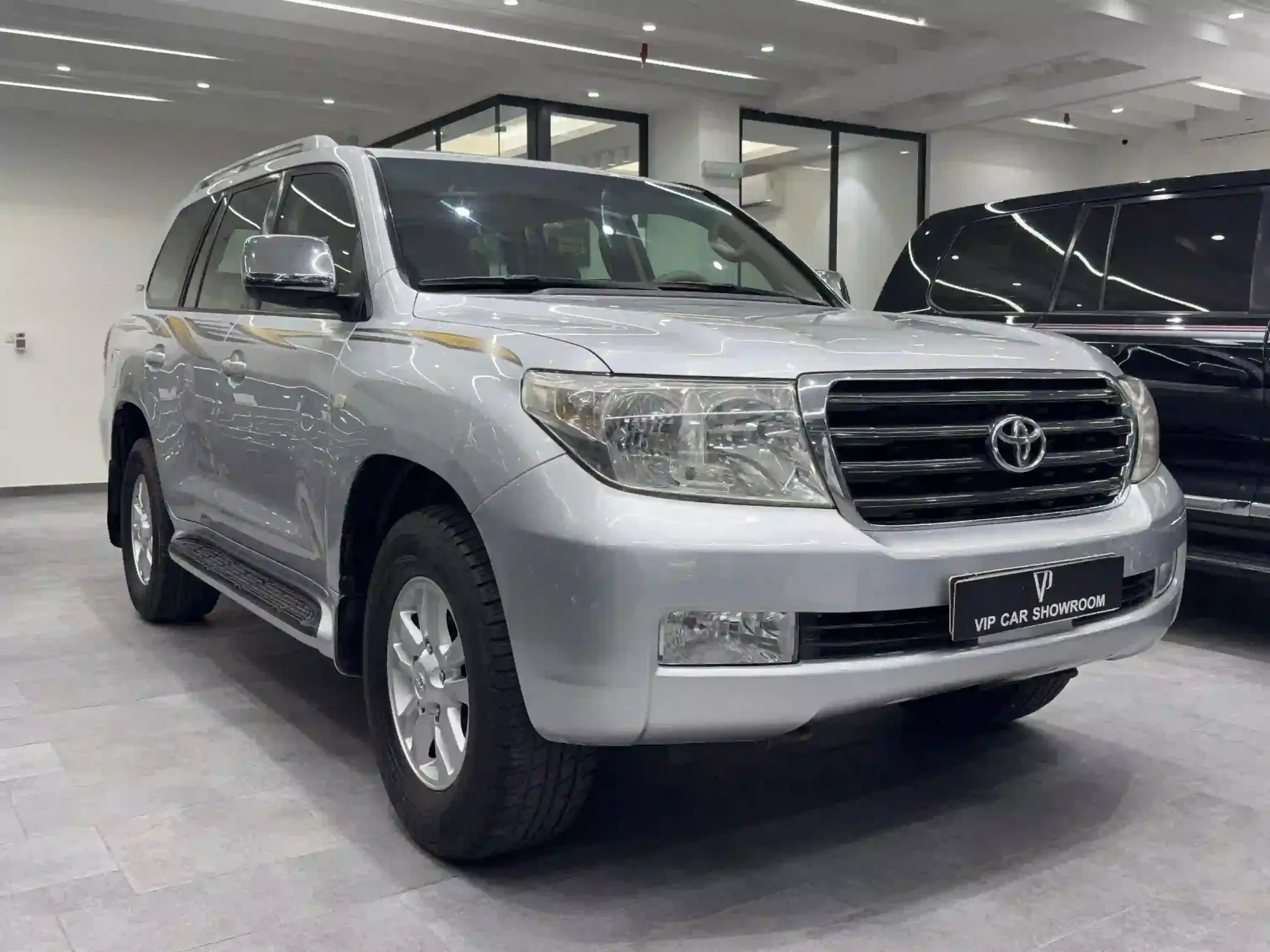 Toyota Land Cruiser GX 2011