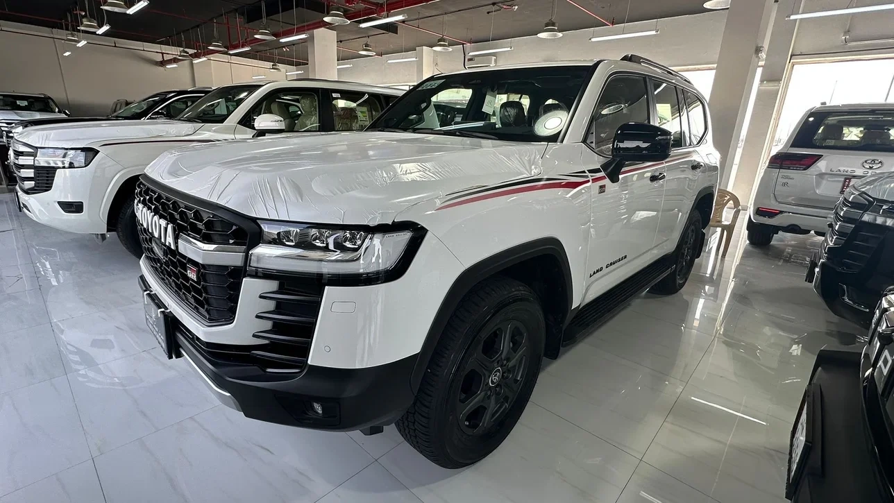 Toyota Land Cruiser GR 2025