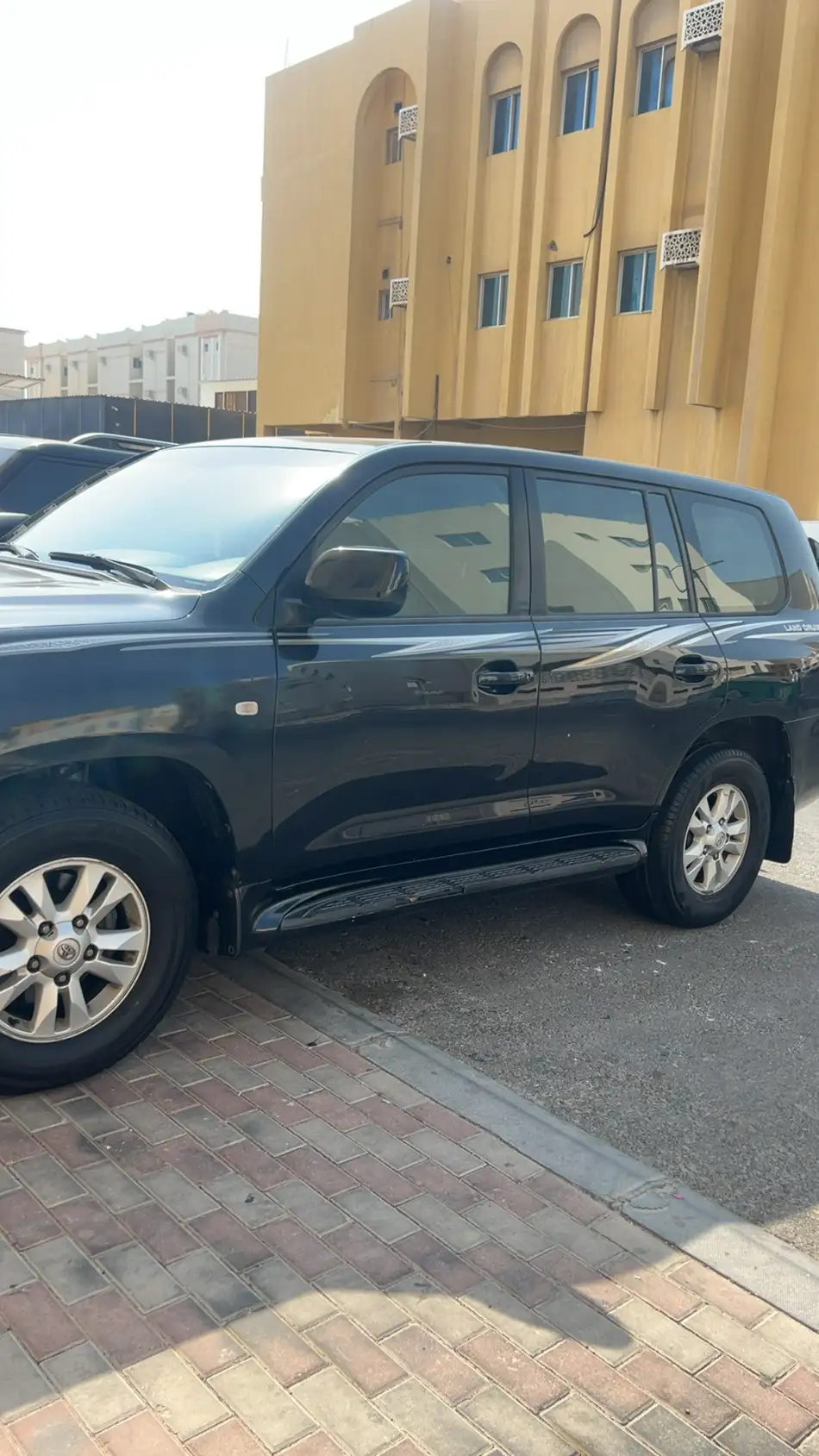 Toyota Land Cruiser GX 2011