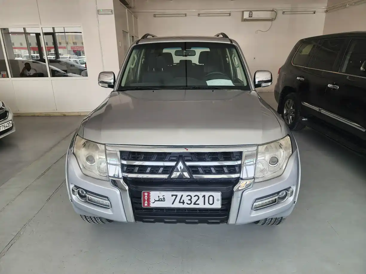 Mitsubishi Pajero 2020