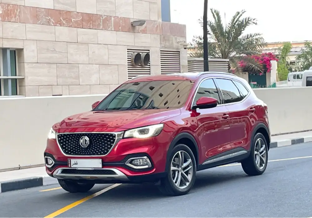 MG HS 2022