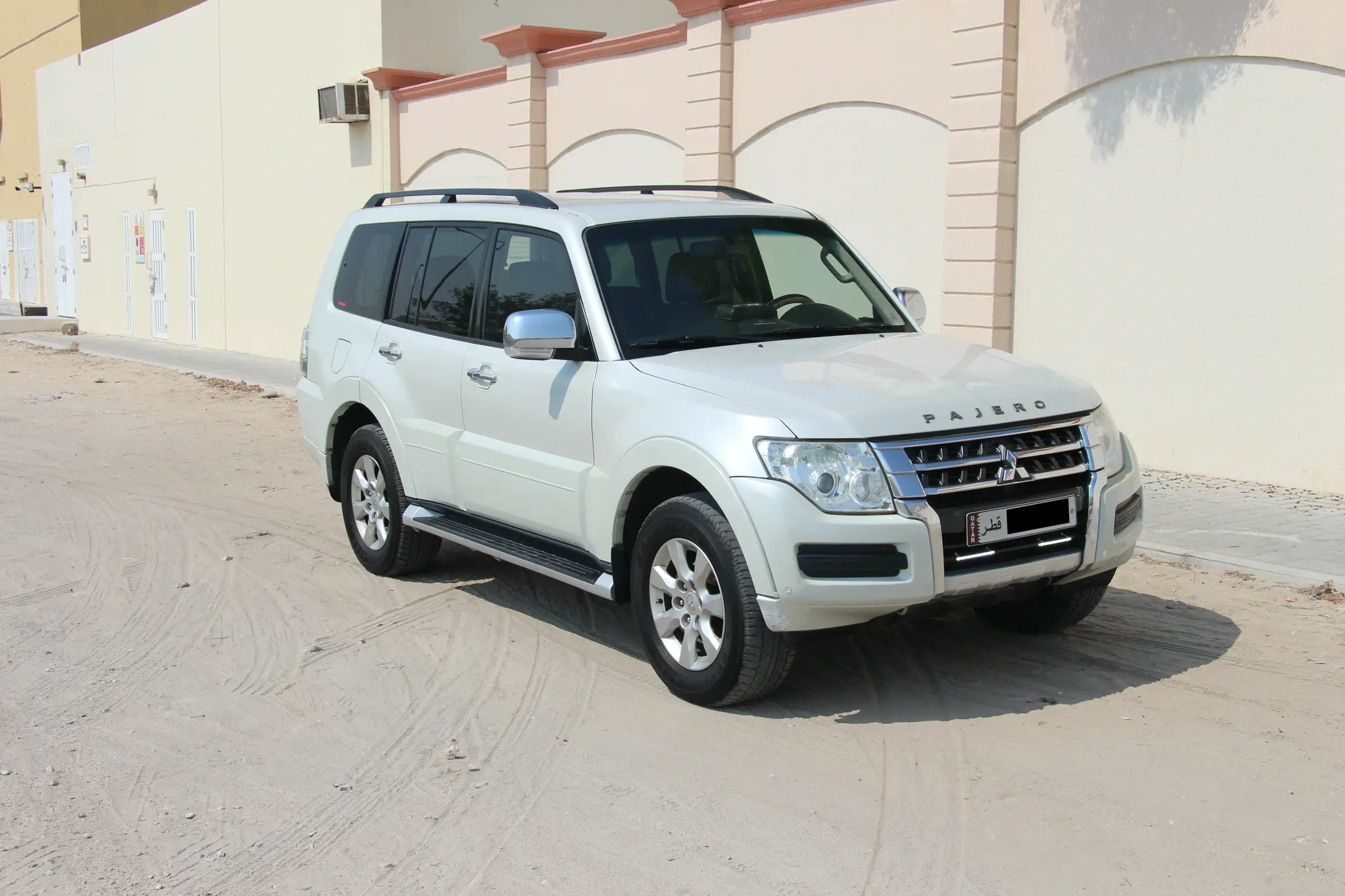 Mitsubishi Pajero GLS 2017
