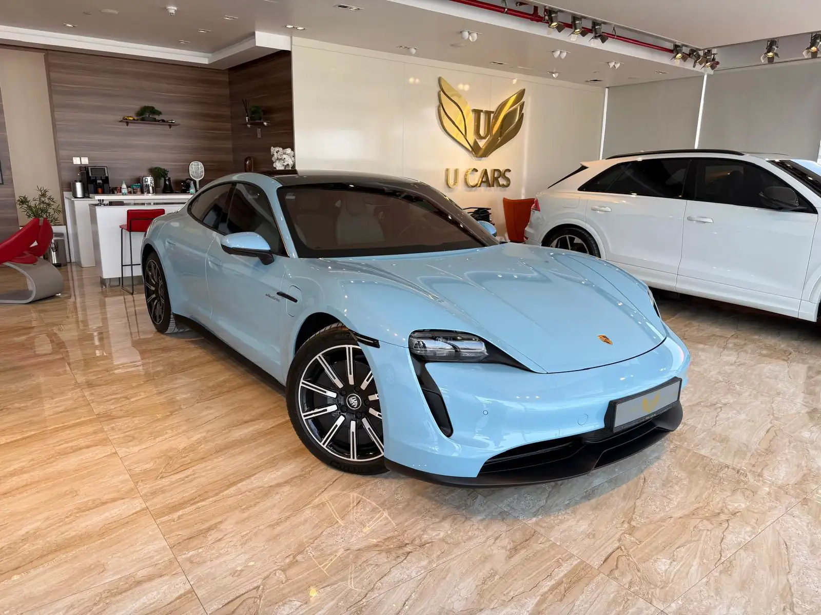 Porsche Taycan 2021