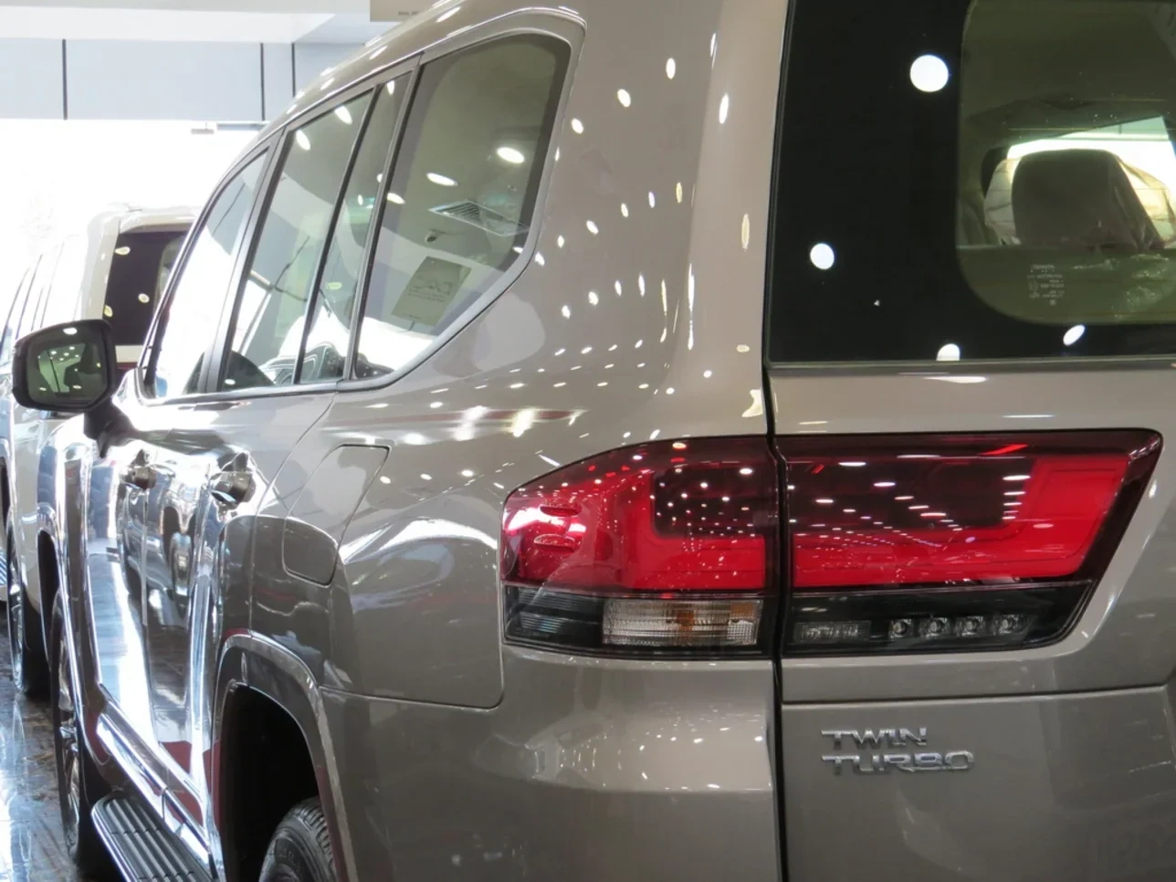 Toyota Land Cruiser GXR 2024