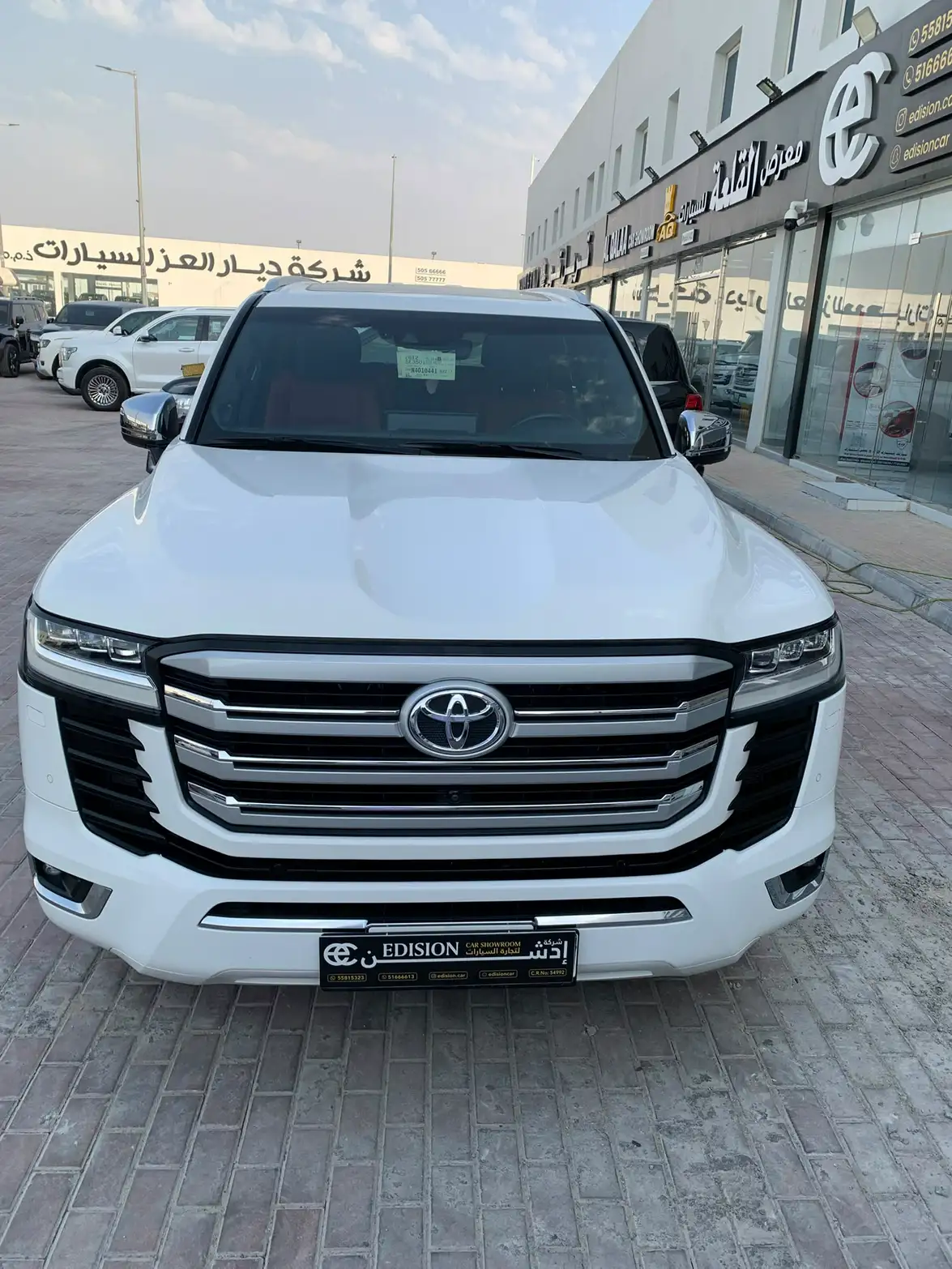 Toyota Land Cruiser VXR 2022