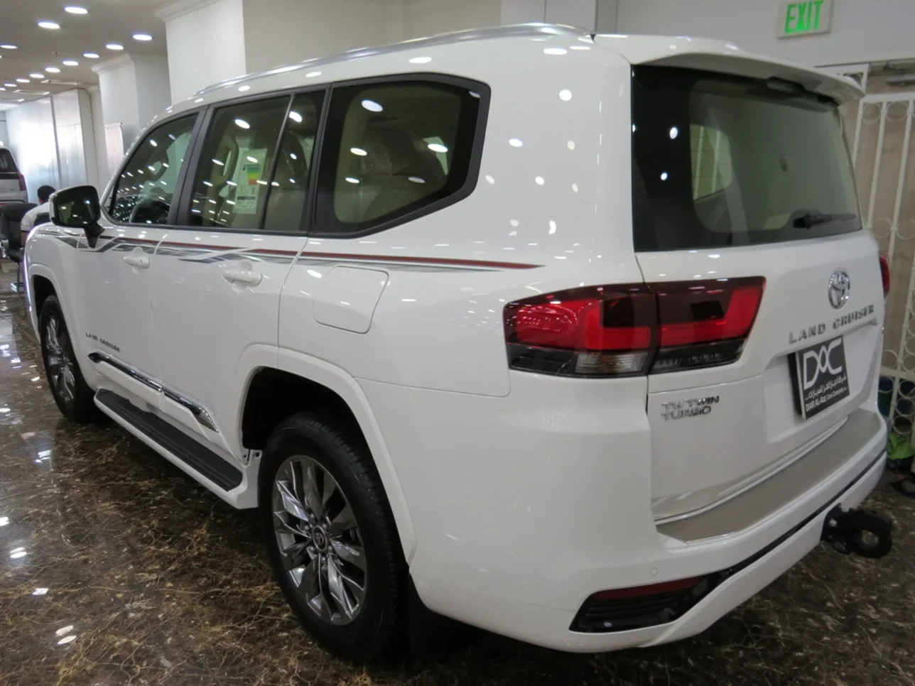 Toyota Land Cruiser GXR 2024 — photo 5 for sale in Qatar