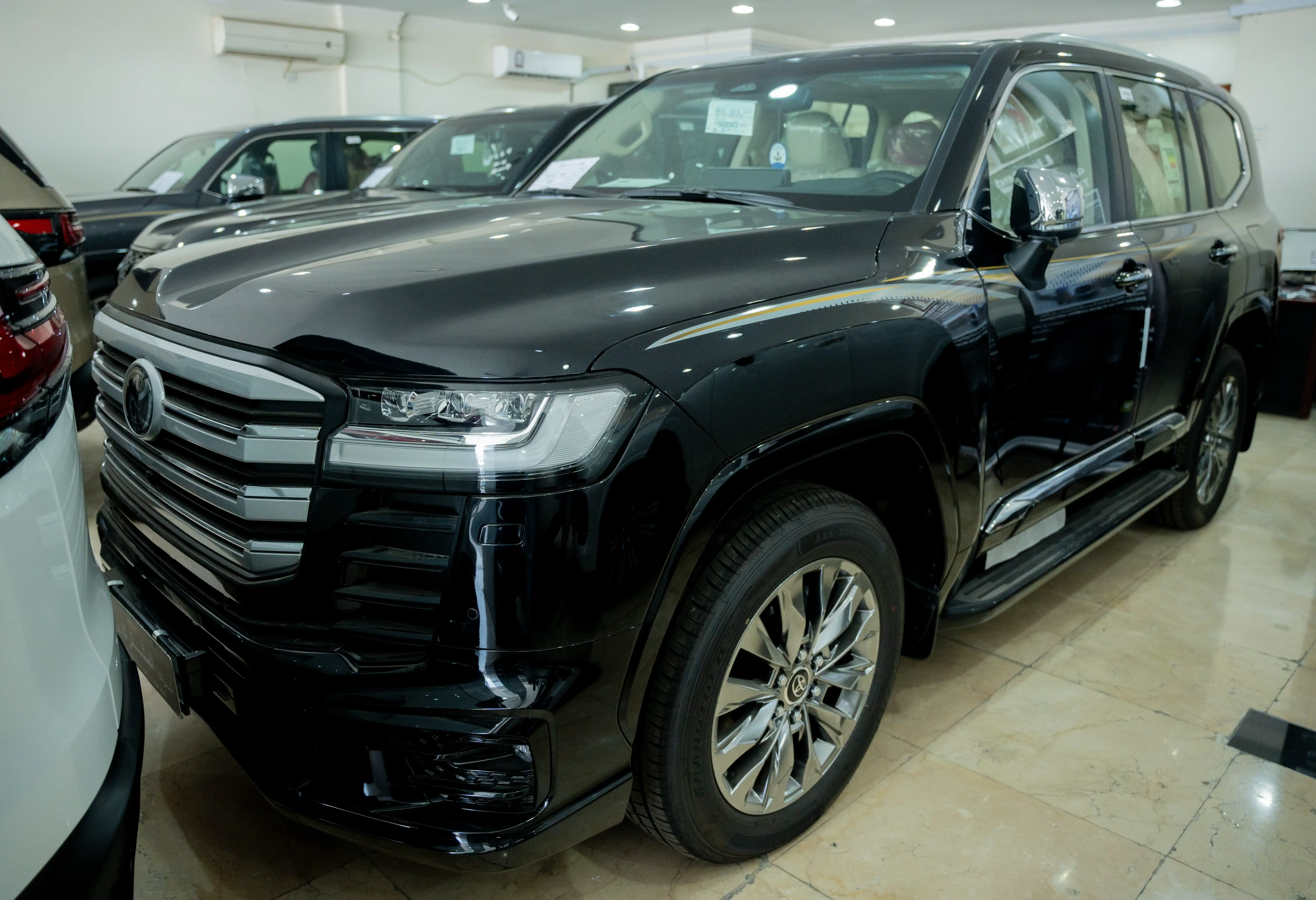 Toyota Land Cruiser GX 2025