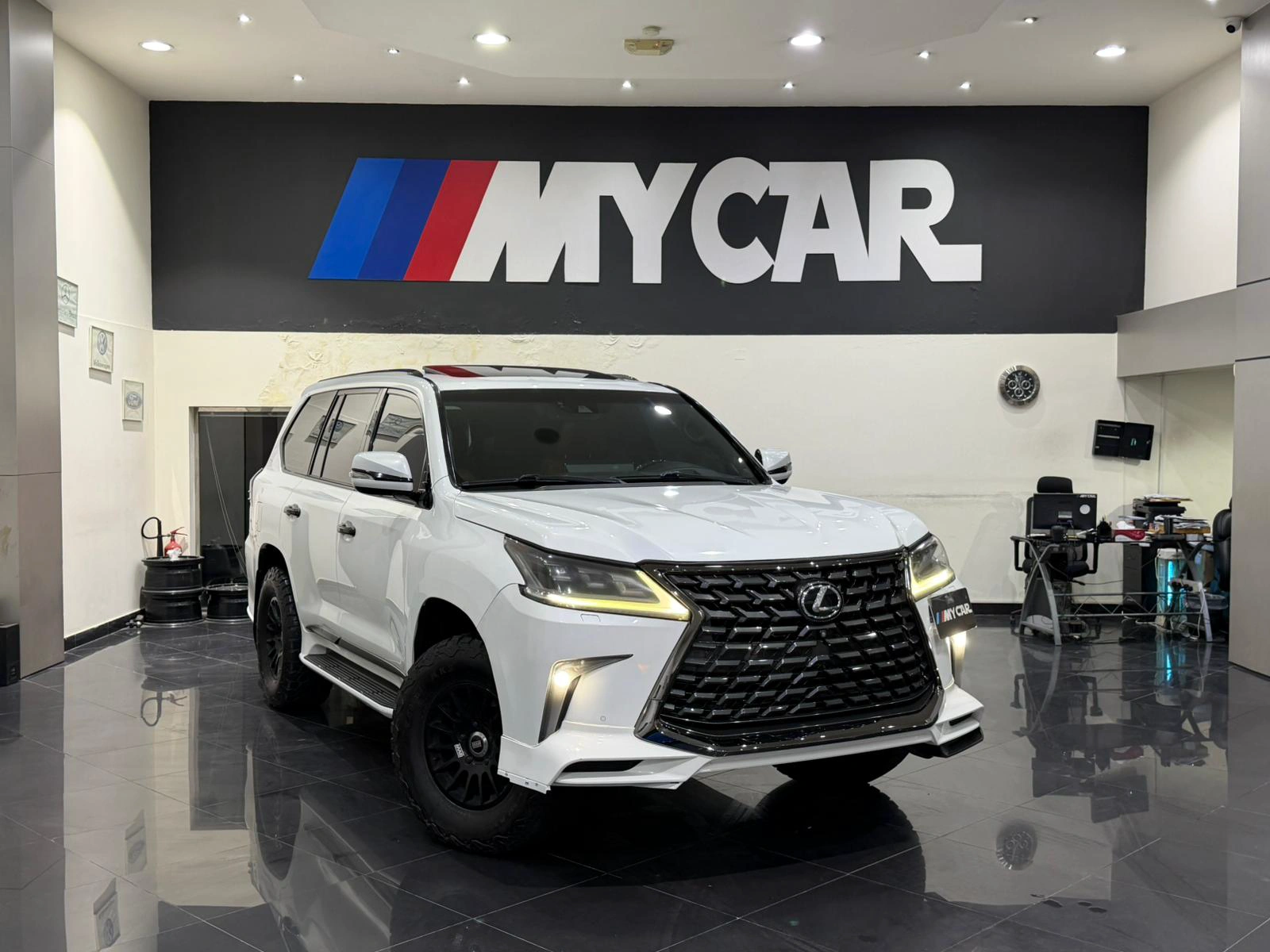 Lexus LX 570 2016