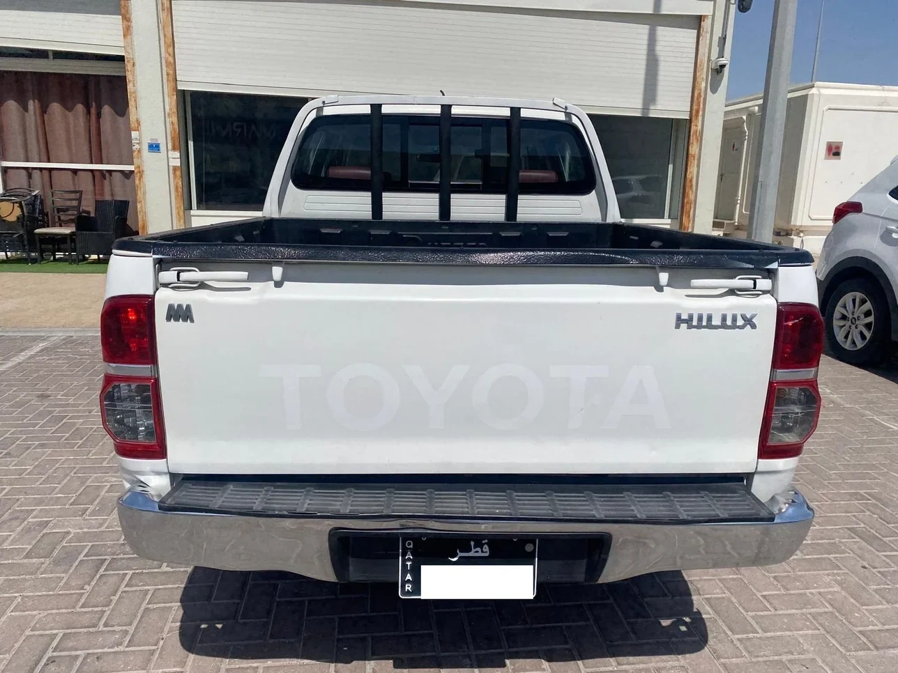 Toyota Hilux 2014 — photo 4 for sale in Qatar