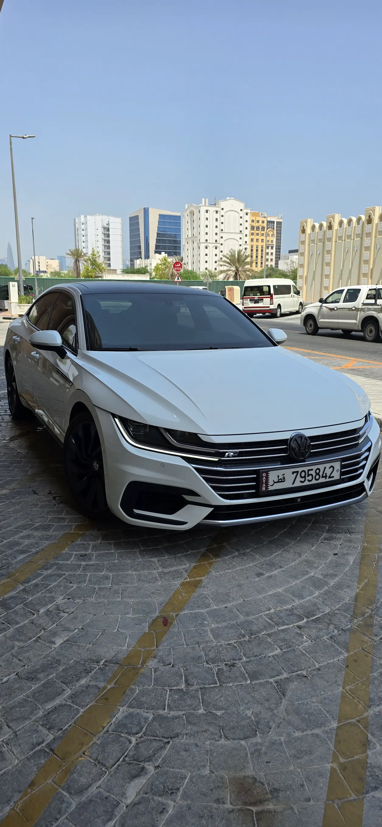 Volkswagen ARTEON R-Line  2018