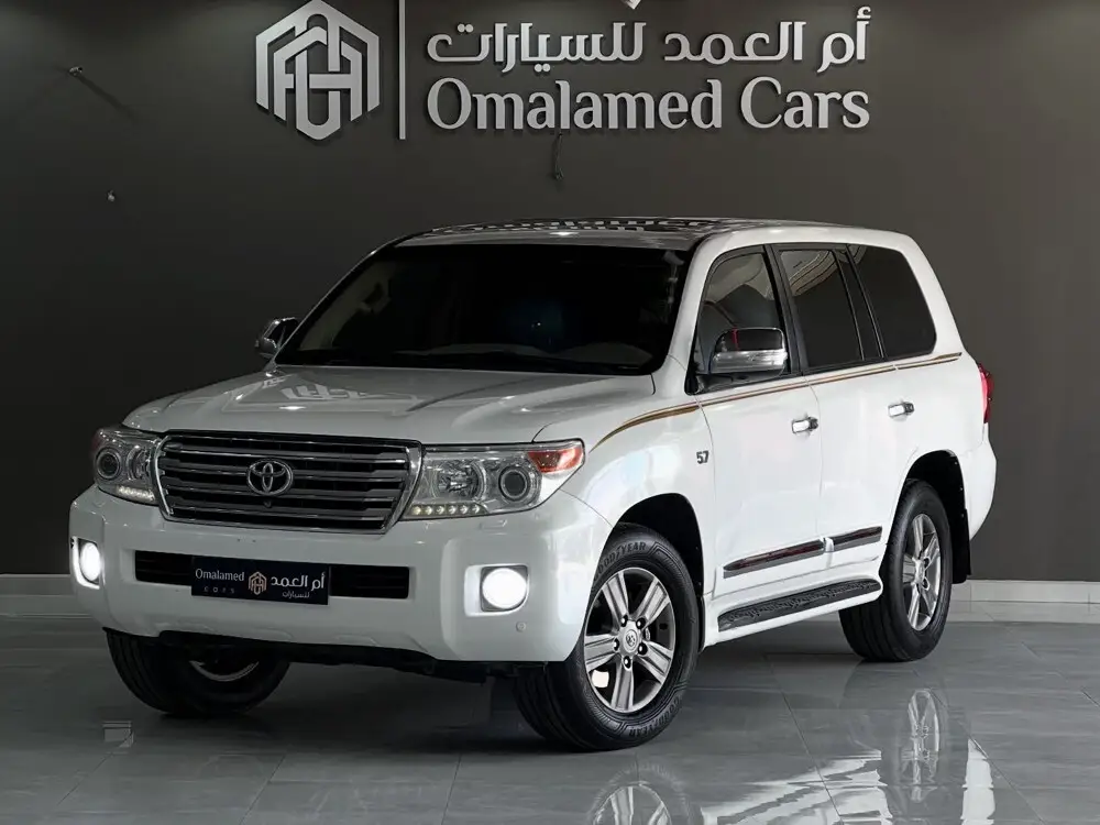 Toyota Land Cruiser VXR 2013