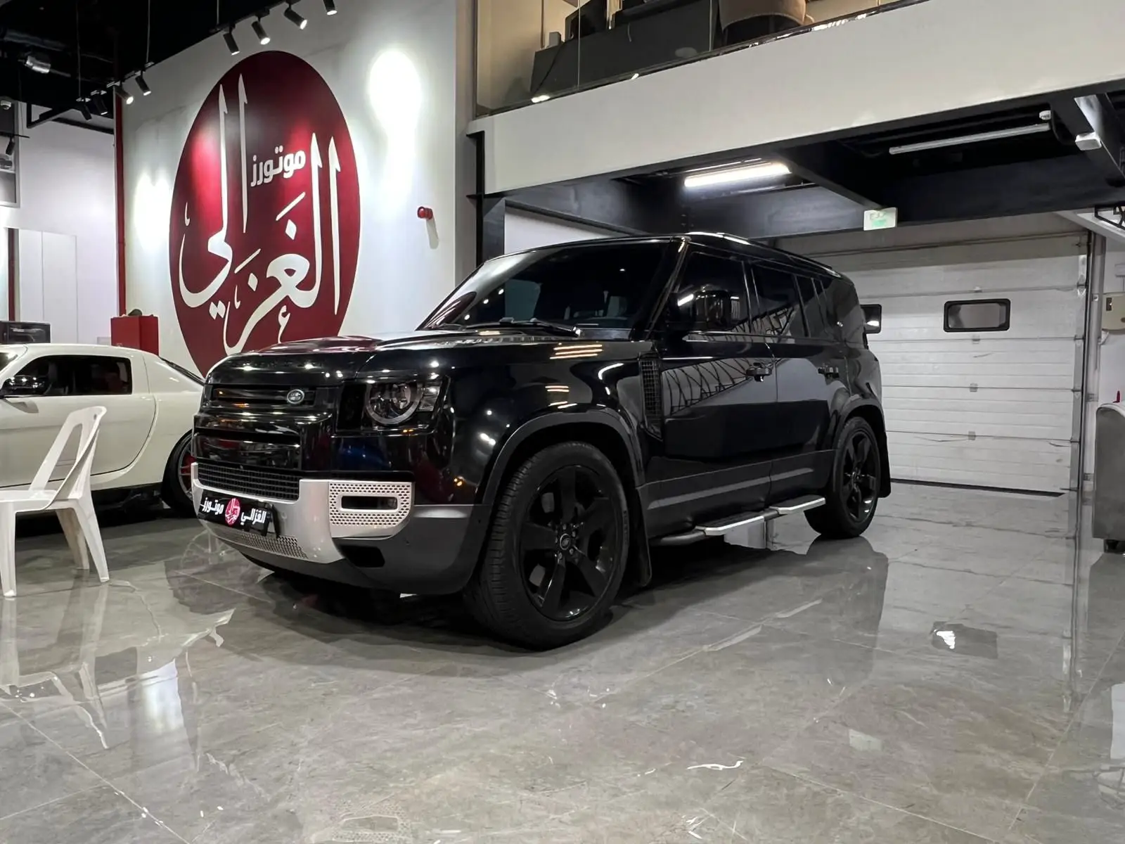 Landrover Defender 2023