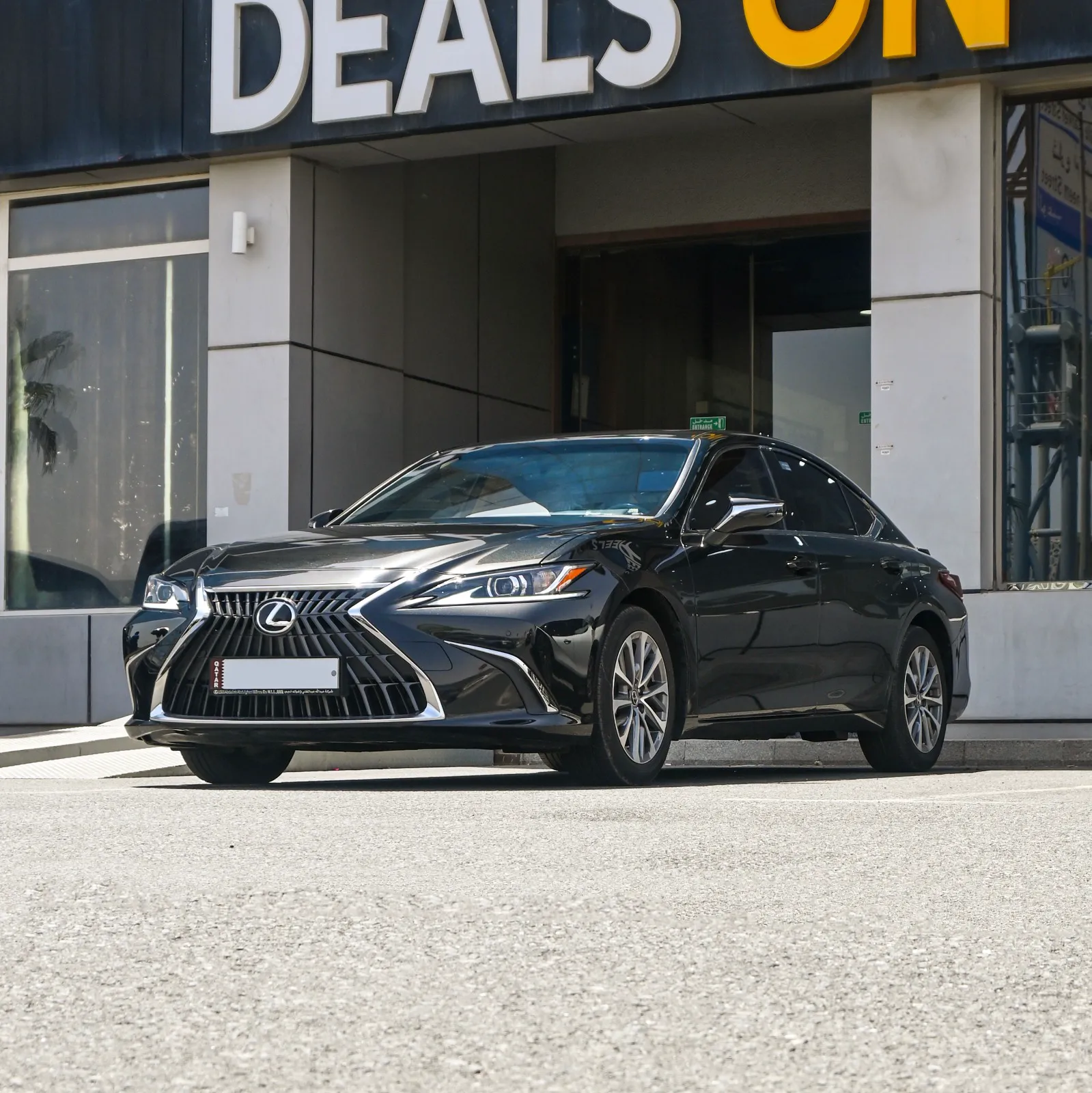 Lexus ES 300H 2023