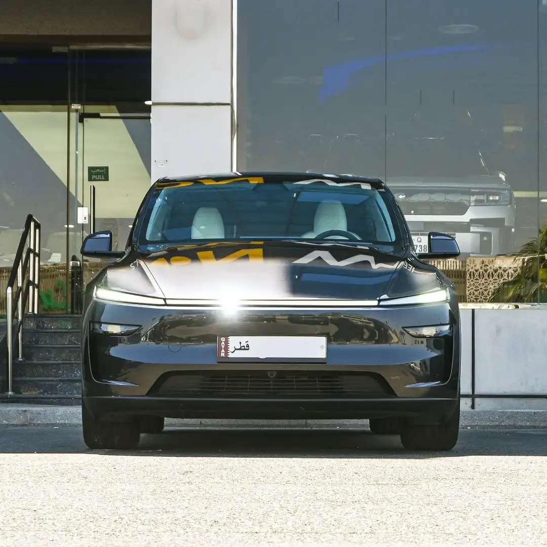 Tesla Model Y 2025
