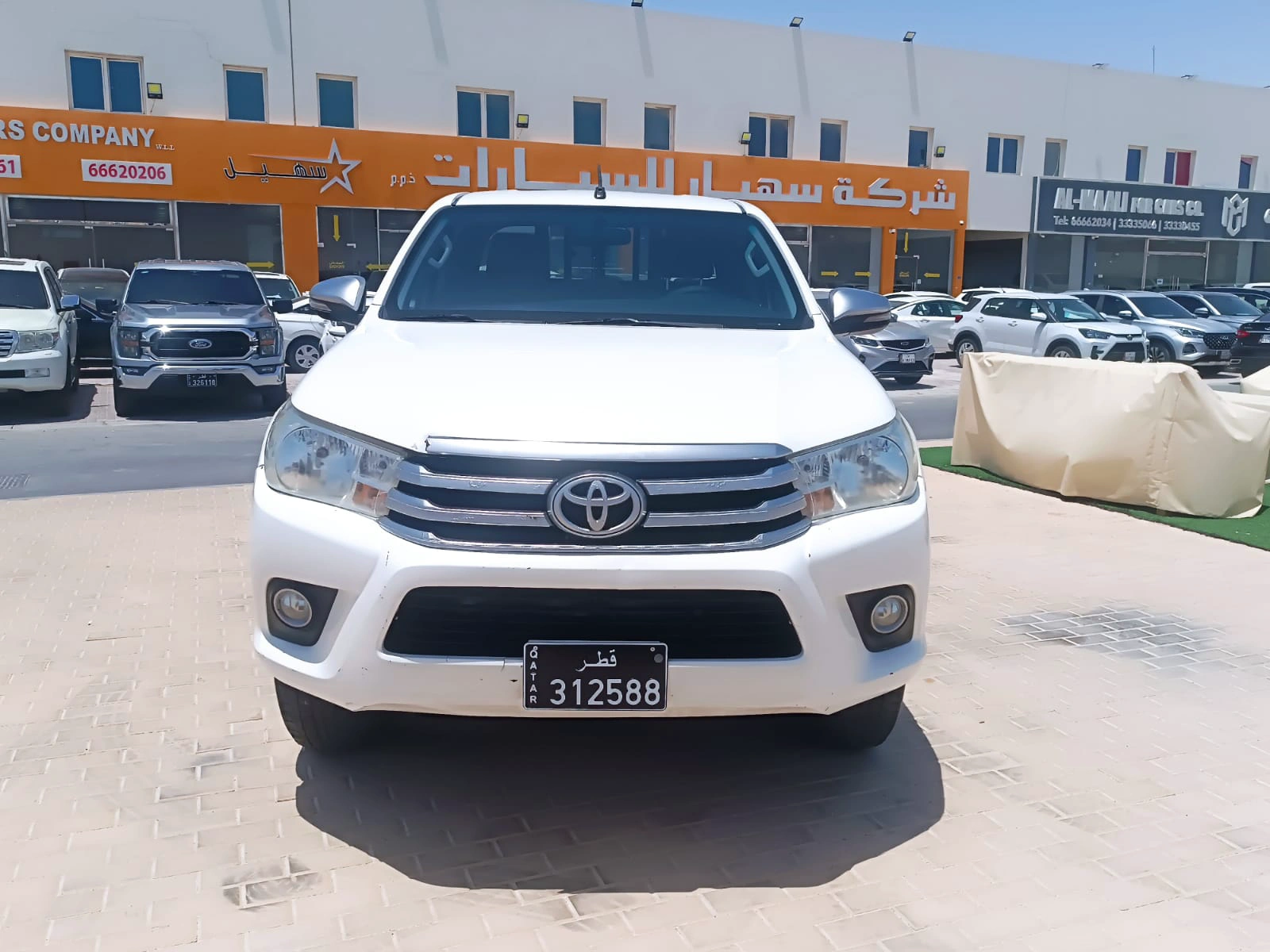 Toyota Hilux 2018 — photo 2 for sale in Qatar
