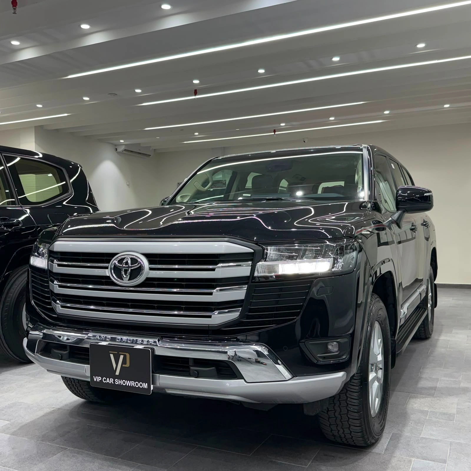 Toyota Land Cruiser GXR 2025 — photo 10 for sale in Qatar